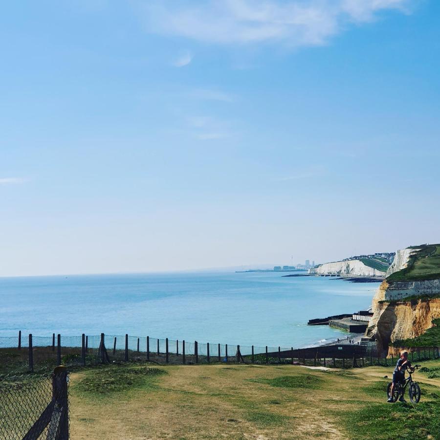John Wayne'S Lodge By Sea Newhaven Exteriér fotografie